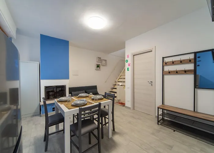 Casa Loca Daire Pisa