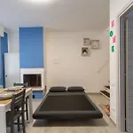 Casa Loca *