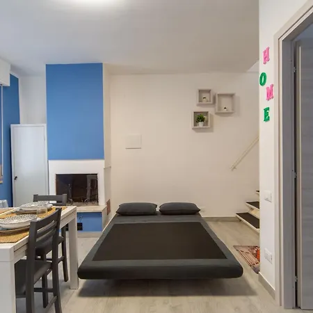 Casa Loca *